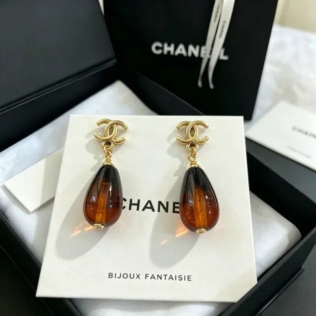 Chanel Bijoux Fantaisie Amber Teardrop Drop Earrings 9