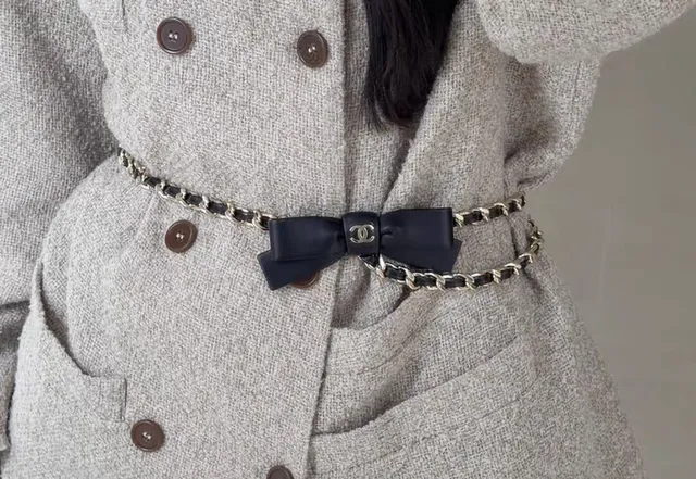 Chanel Bow Belt Black Leather and Gold-Tone Chain Fashion Belt Bag 2