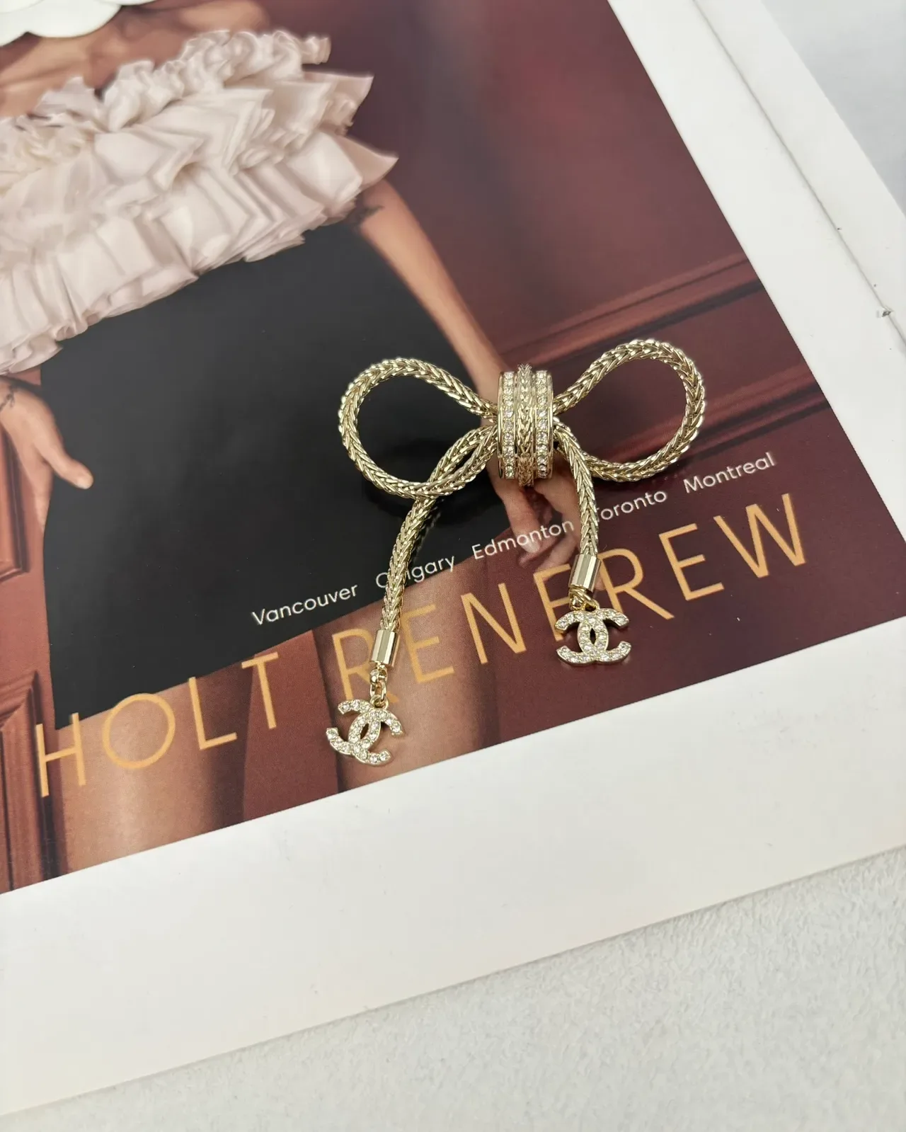 Chanel Broche Lazo Dourado Prateado Cordoa Trançada Textura Broche 6