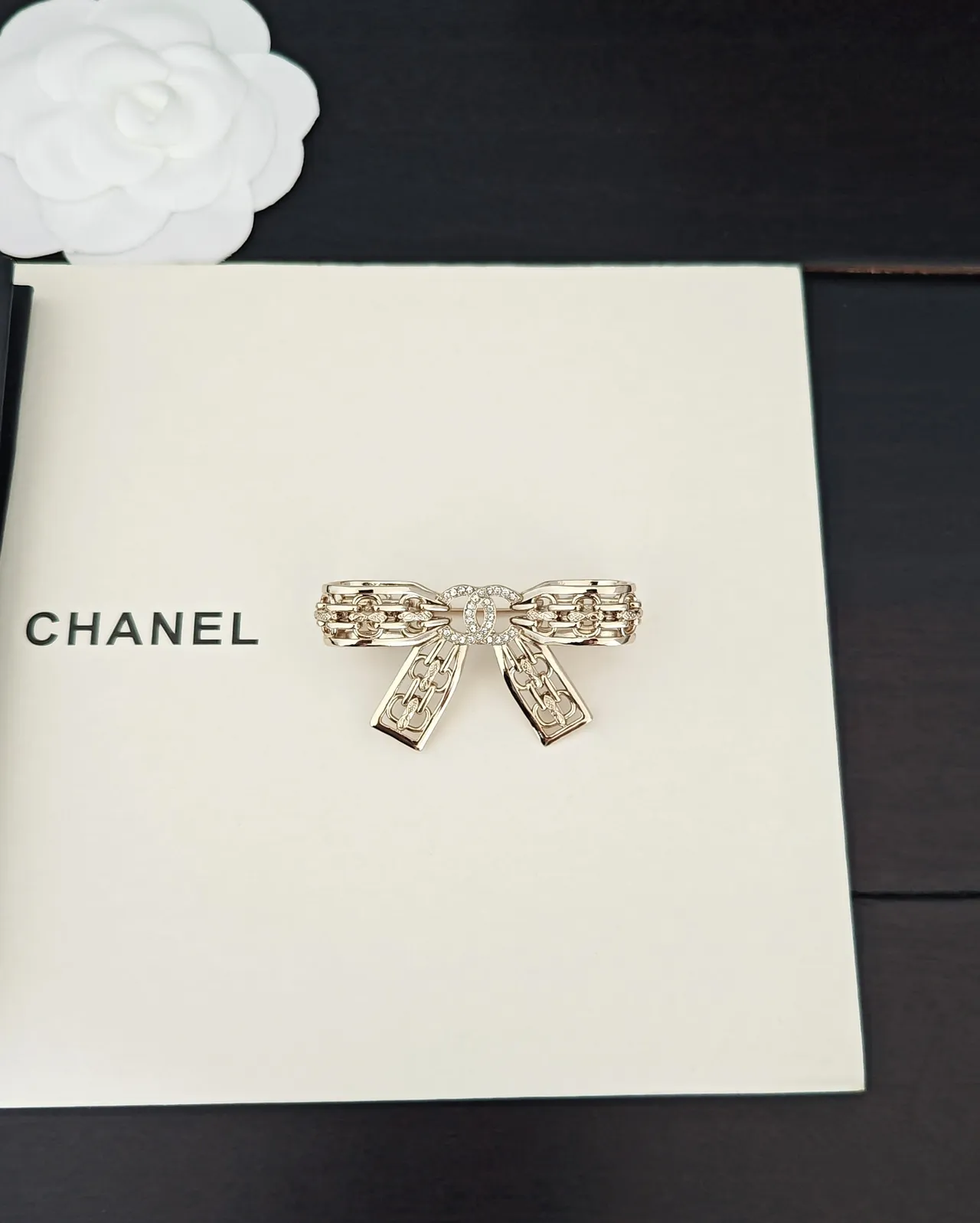 Chanel Bow Chain-Link Pavé Crystal Brooch 4