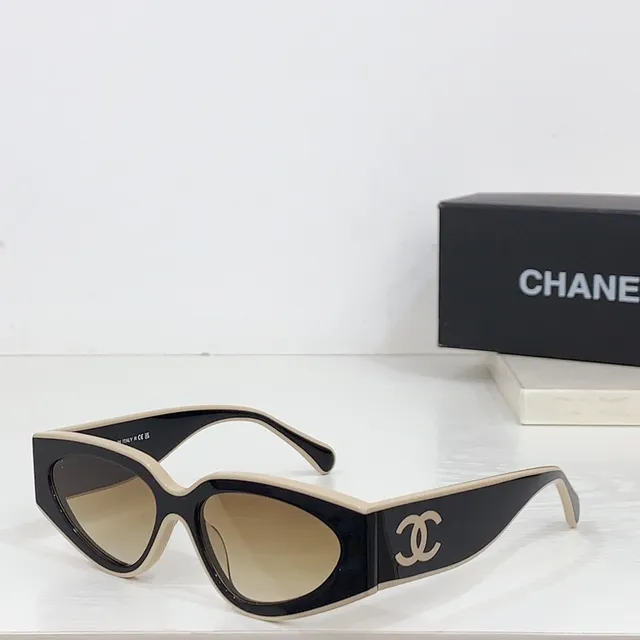 Chanel نظارات شمسية كات آي ثنائية اللونين أزرق بحري وبرتقالي 7