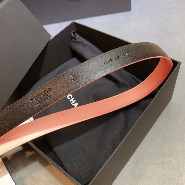 Chanel CC Belt Pink and Black Leather Belt 5