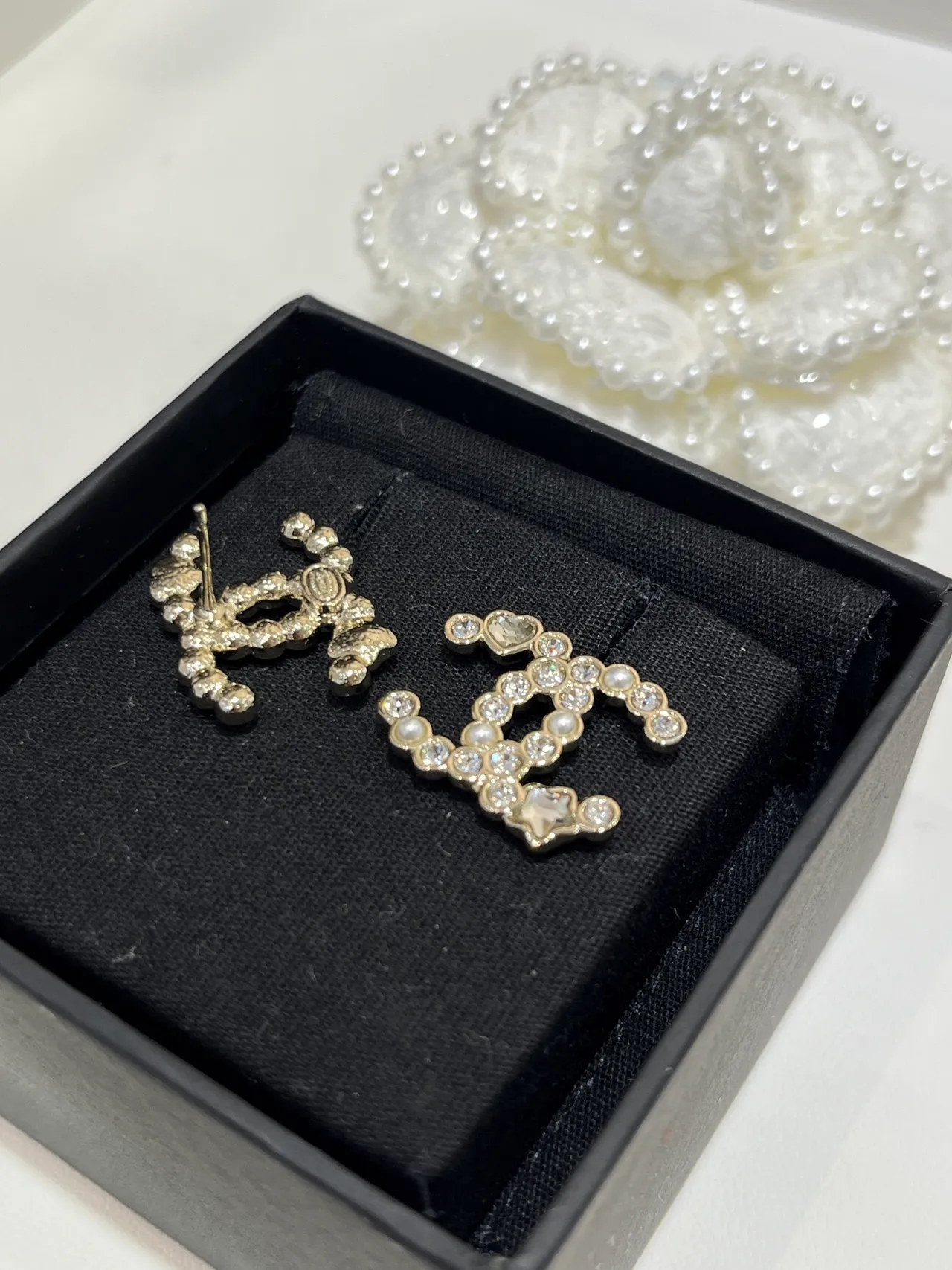 Chanel CC Crystal and Pearl Stud Earrings 9