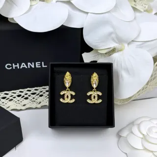 Chanel CC 金色透明 Pavé-Crystal 耳环