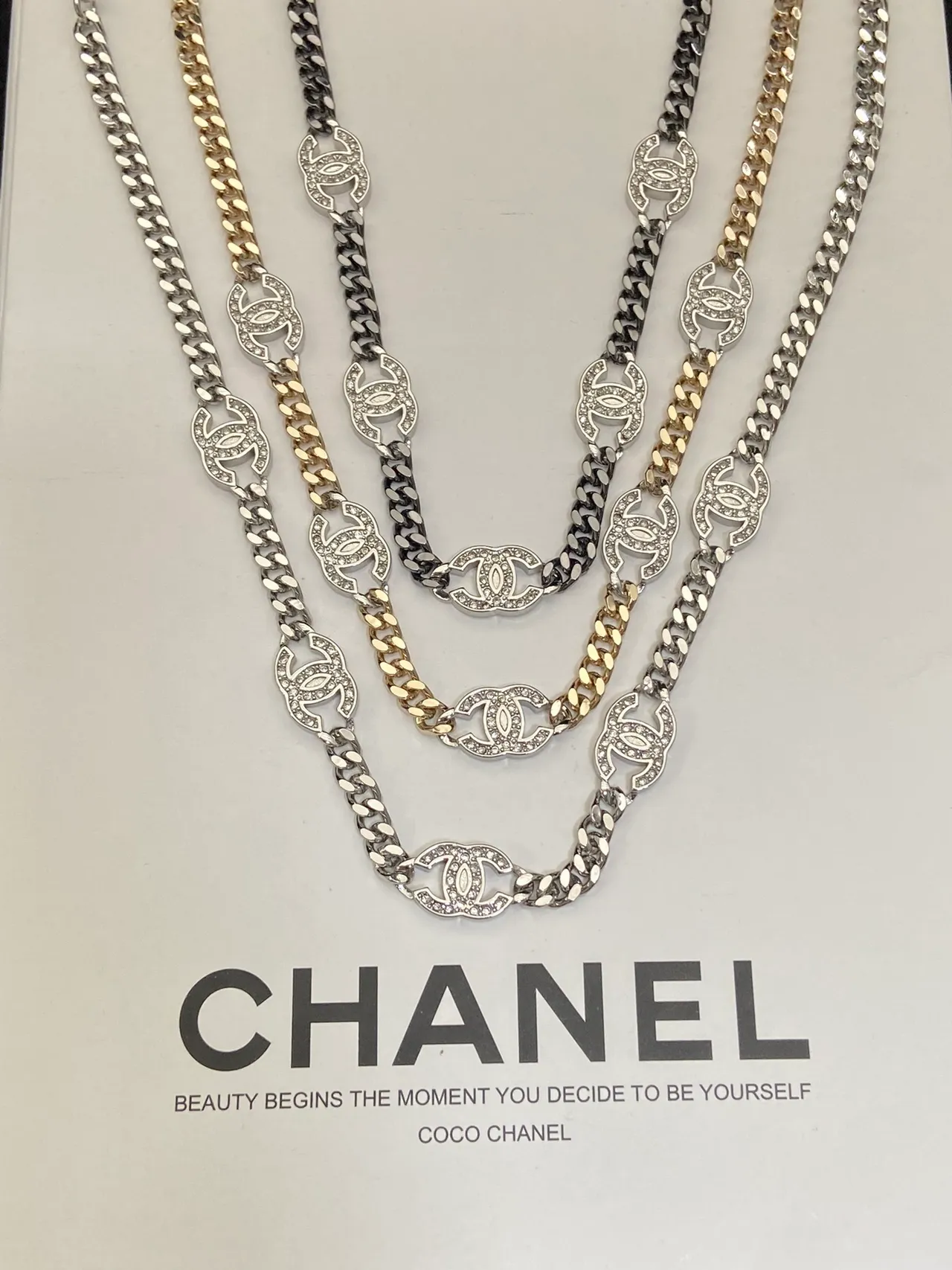 Chanel CC Link Silver Gold Interlocking Logo Links Pave Crystal Detailing Necklace 3