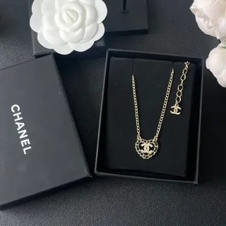 Chanel CC Logo Necklace 金色黑色链条链接互锁吊坠项链