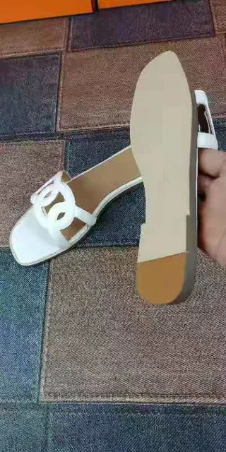 Chanel CC Slide White Interlocking Logo Casual Sandals 2