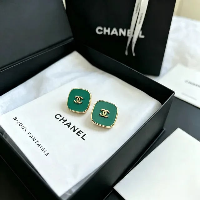 Chanel CC Square Green Enamel Gold-Tone Stud Earrings 7