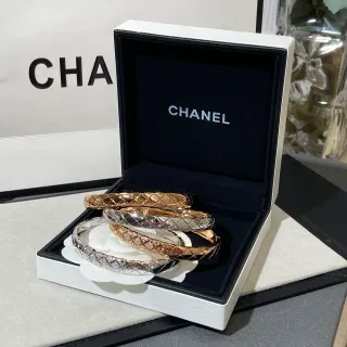 Chanel Coco Crush सुनहरे चांदी सिलवाया Matelassé पवे़ क्रिस्टल कंगन