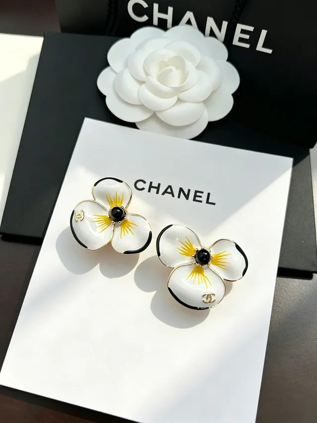 Chanel Floral Enamel Three-Petal Stud Earrings 12