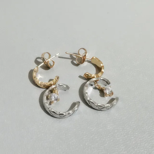 Chanel Gold Silver Quilted Matelassé Texture C-Shaped Hoop Earrings 2