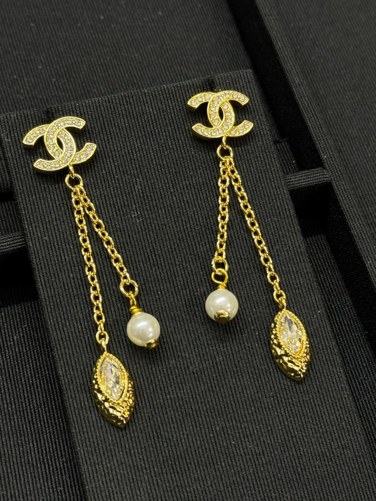 Chanel Gold White Interlocking CC Logo Dual Chain Drop Earrings 4