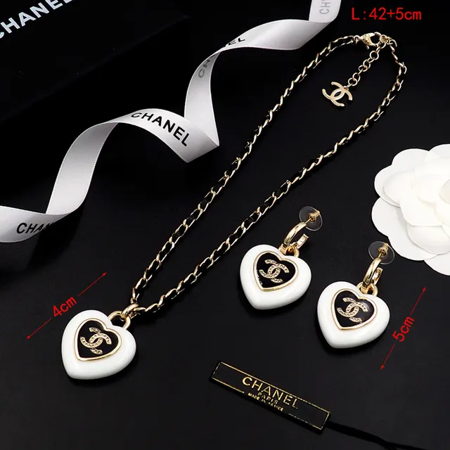 Chanel Heart Pendant White Black Enamel Finish Necklace 6