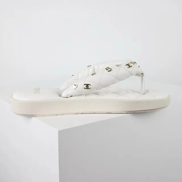Chanel Quilted Metal-Studded White Thong Slippers 4