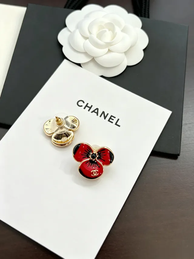 Chanel Red Black Floral Stud Enamel Earrings 3