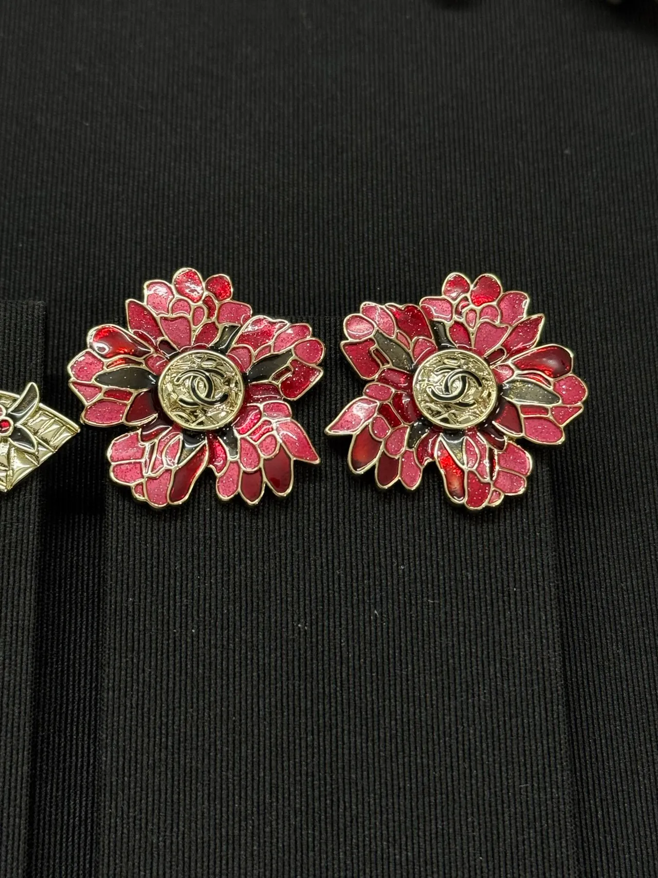 Chanel Red Gold Enamel Floral Glitter-Infused Earrings 5