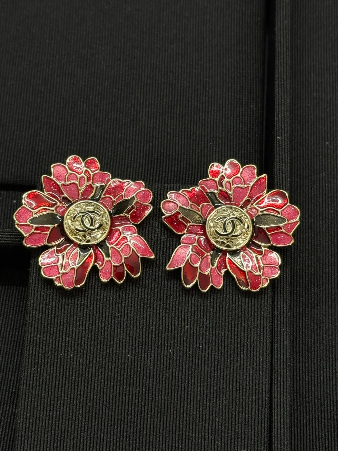 Chanel Red Gold Enamel Floral Glitter-Infused Earrings 7