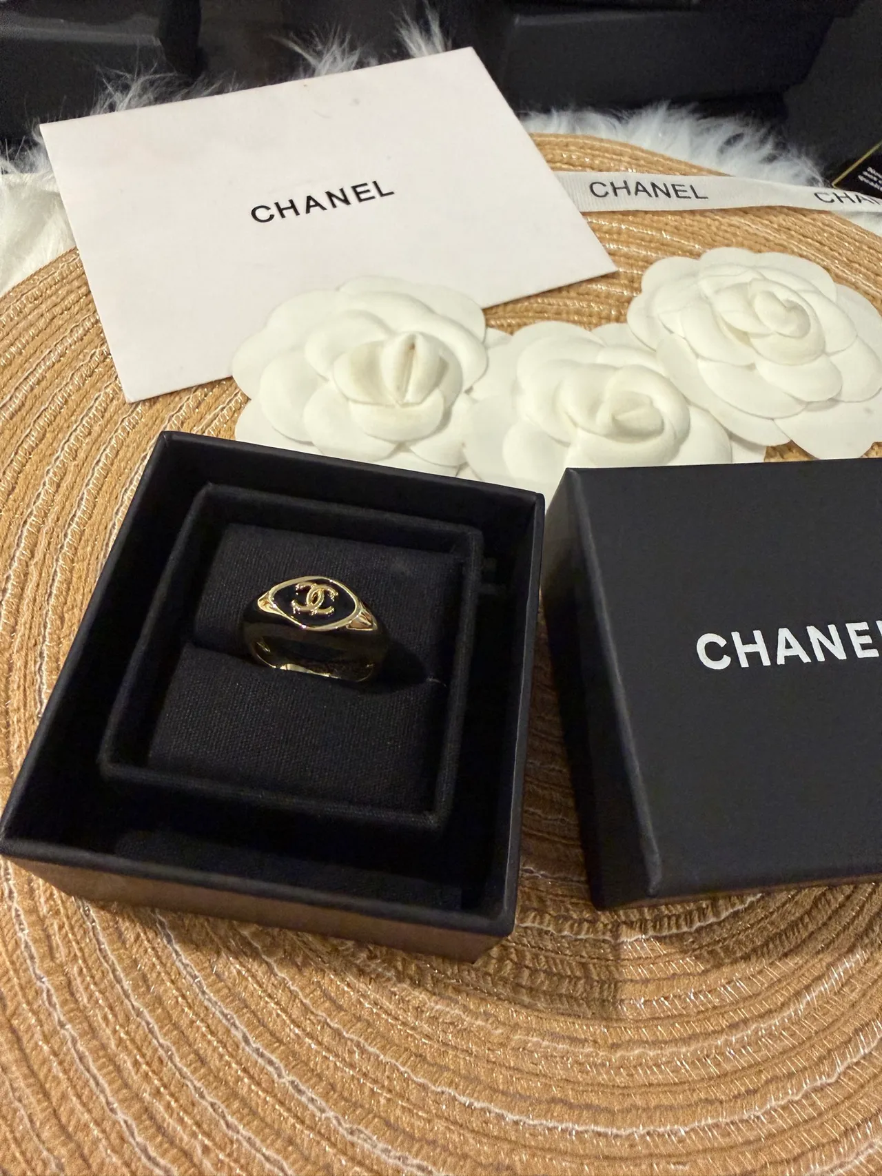 Chanel Bague Signet Or Noir Émail Incrustation Bague 9