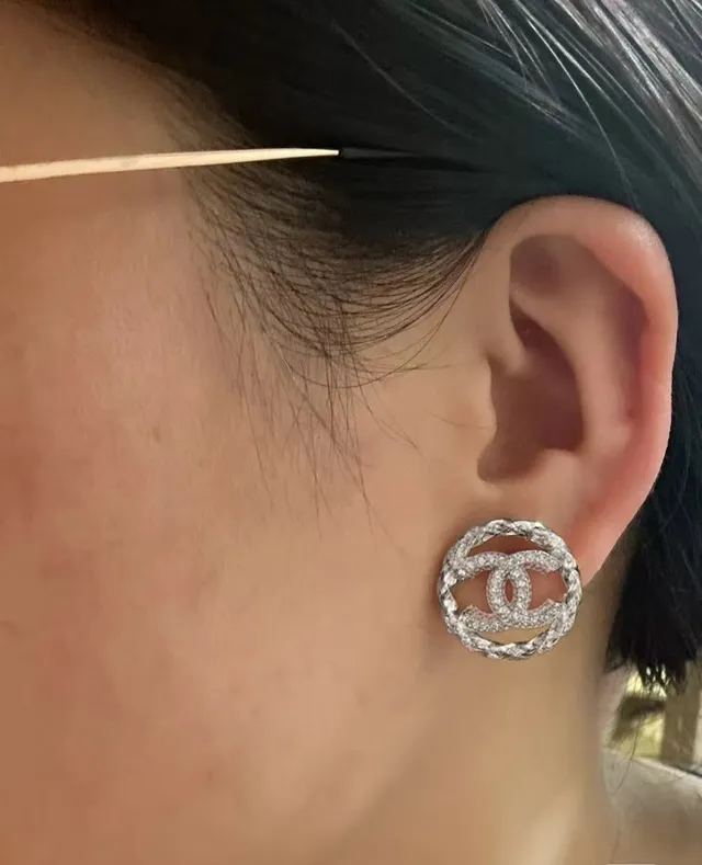 Chanel Silver Transparent Circular Stud Twisted Rope Border Earrings 2