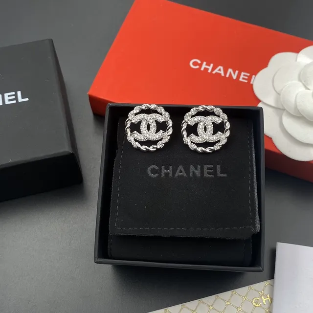 Chanel Silver Transparent Circular Stud Twisted Rope Border Earrings 3