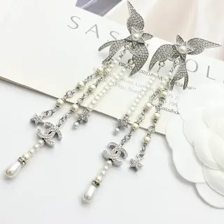 Chanel 银白色 水晶镶嵌 鸟形顶 多层串珠 垂坠耳环