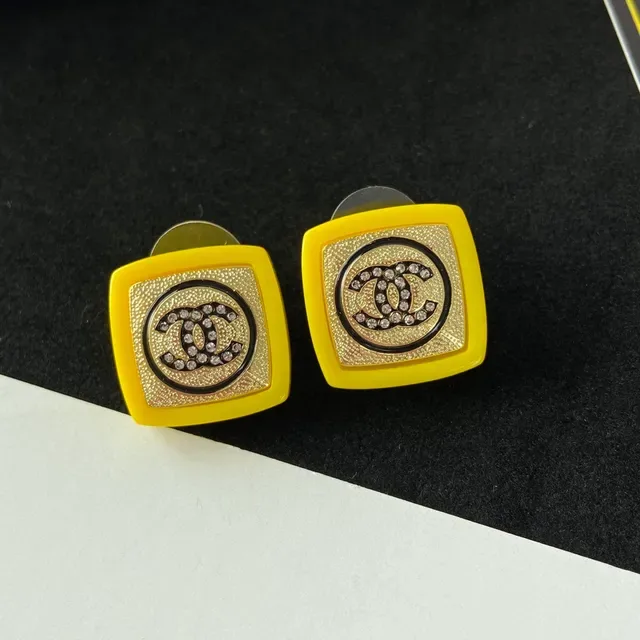 Chanel Square Clip-On Yellow Gold Resin Frame Earrings 4