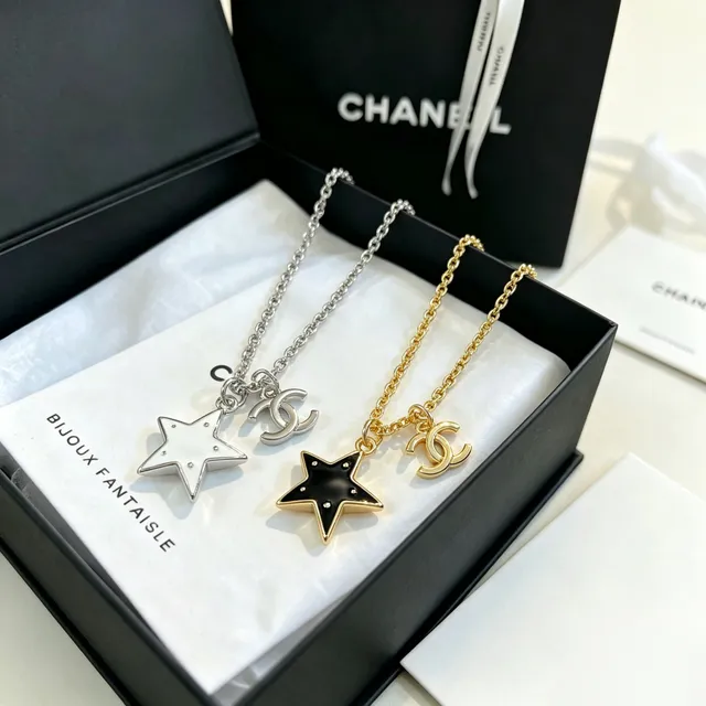 Chanel estrela dourado preto corrente Curb esmalte pingente colar 3