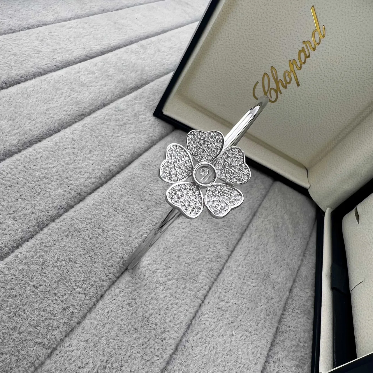Chopard Happy Diamonds Fleur Pavé Diamant Bracelets 3
