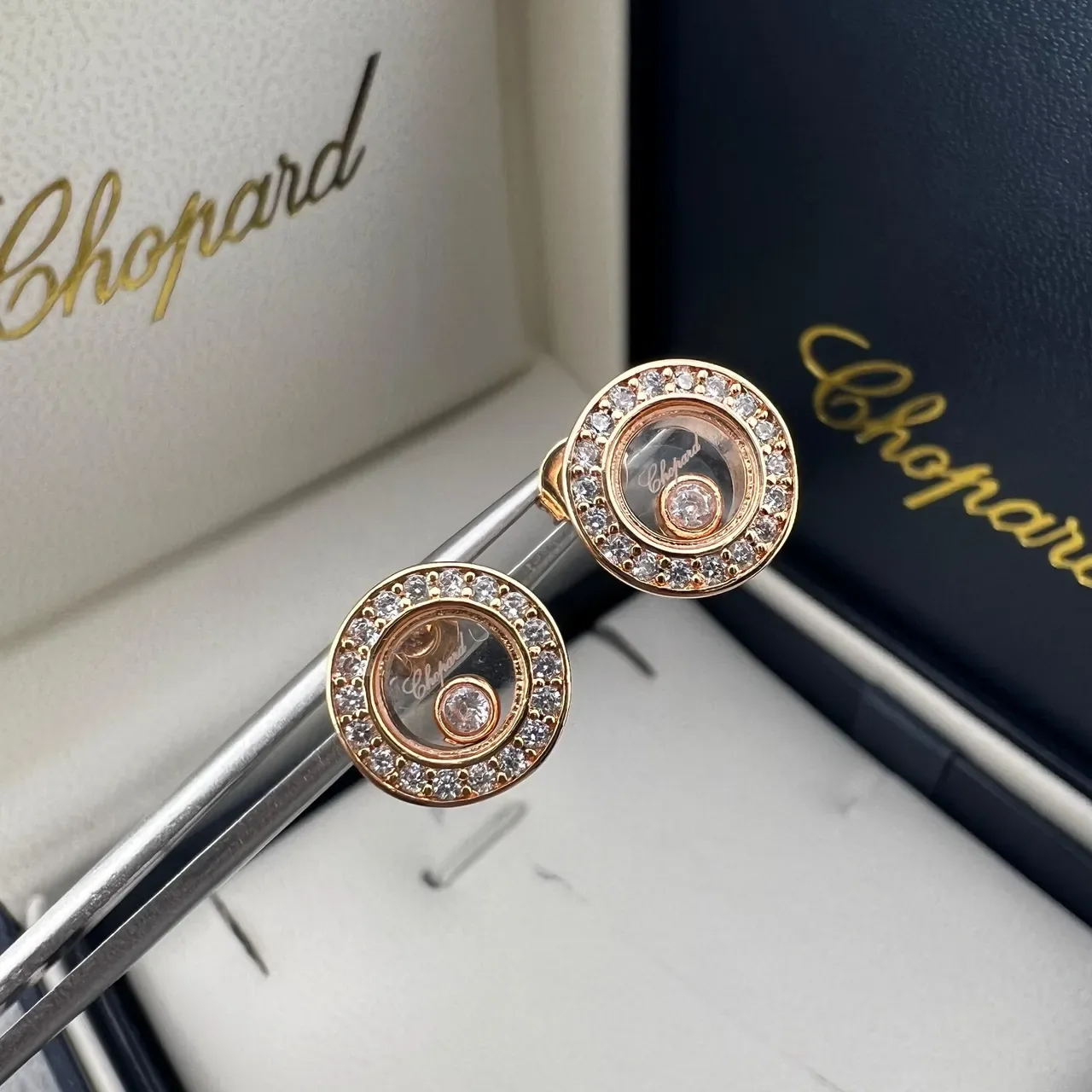 Chopard 快乐钻石 Pavé 钻石 光环 悬浮钻石 耳环 2