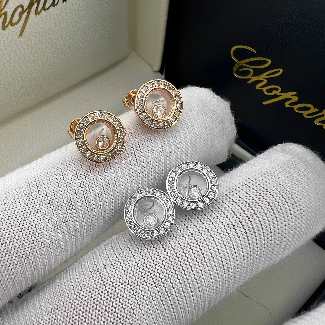 Chopard 快乐钻石 Pavé 钻石 光环 悬浮钻石 耳环 3