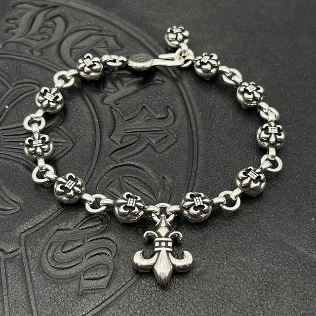 Chrome Hearts Fleur de Lis Pulsera Plata Oxidada 4