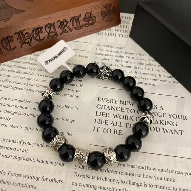 Chrome Hearts फ्लोरल क्रॉस मोती कलाई का हार 9