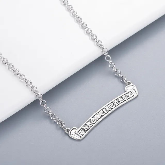 Chrome Hearts barra scroll collar plata colgante letra gótico collar 5
