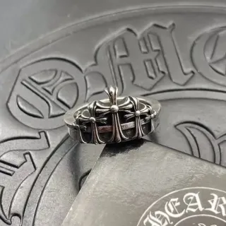 Chrome Hearts রূপালী কালো অ্যান্টিকিউড ক্রস মোটিফ আংটি