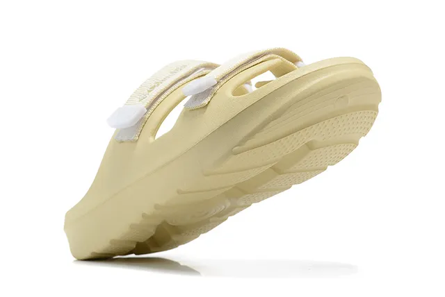 Columbia Duas tiras ajustáveis com fivela Pantufas pretas 3