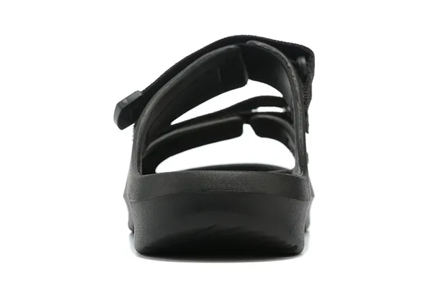 Columbia Duas tiras ajustáveis com fivela Pantufas pretas 18