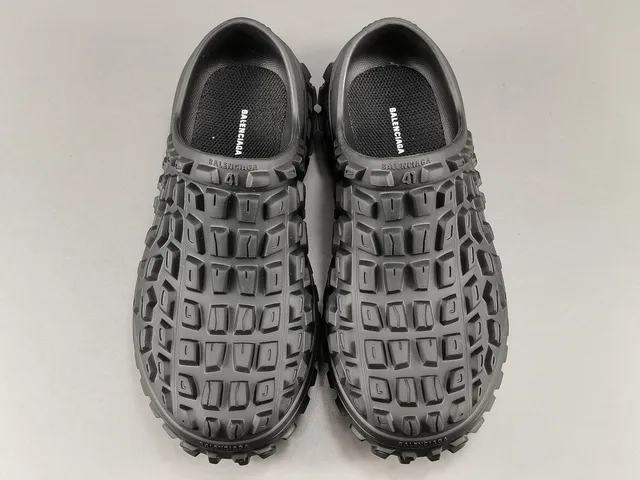 Crocs Echo Clog رمادي كلوج من الرغوة المولدة 13