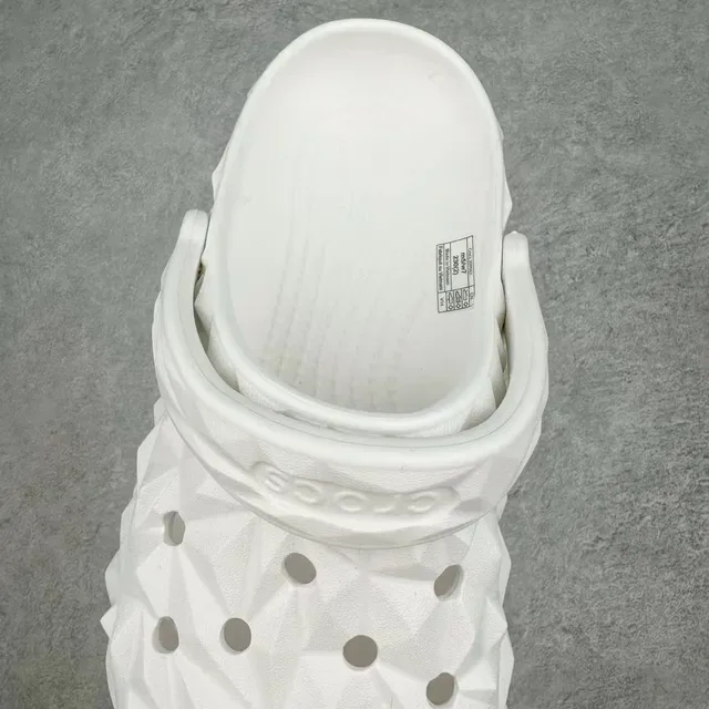 Crocs Echo Zueco Blanco Geometric Faceted Upper Molded Foam Construction 6