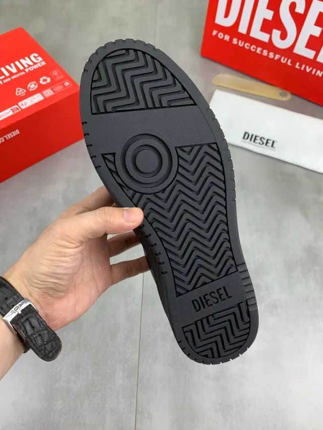 Diesel Black Leather Paneled Platform Sneaker 2