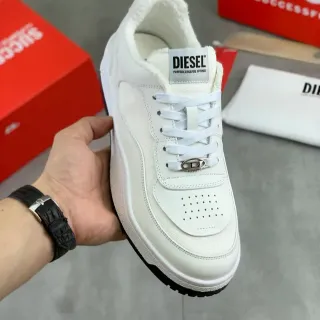 Diesel White Black Leather-and-Fabric Upper Plush Lined Collar Lifestyle Sneakers