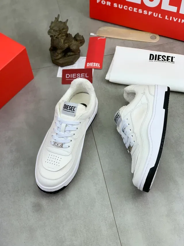 Diesel White Black Leather-and-Fabric Upper Plush Lined Collar Lifestyle Sneakers 5