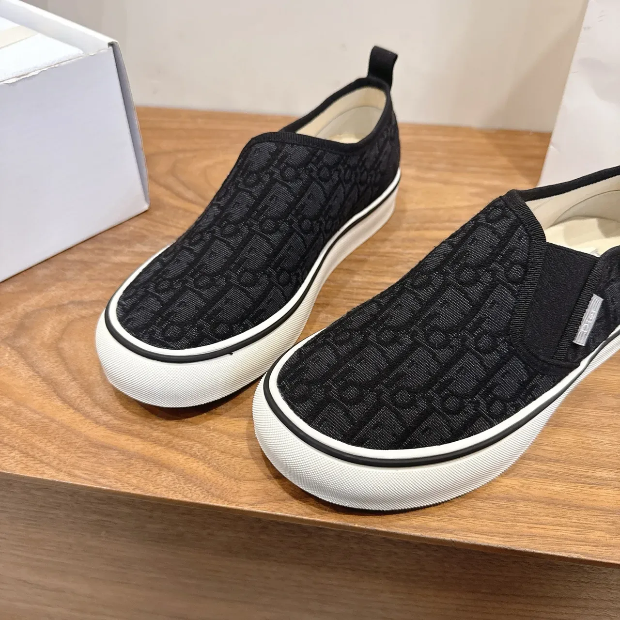 ديور B-Series Monogram سليب أون لايف ستايل سنيكرز 4