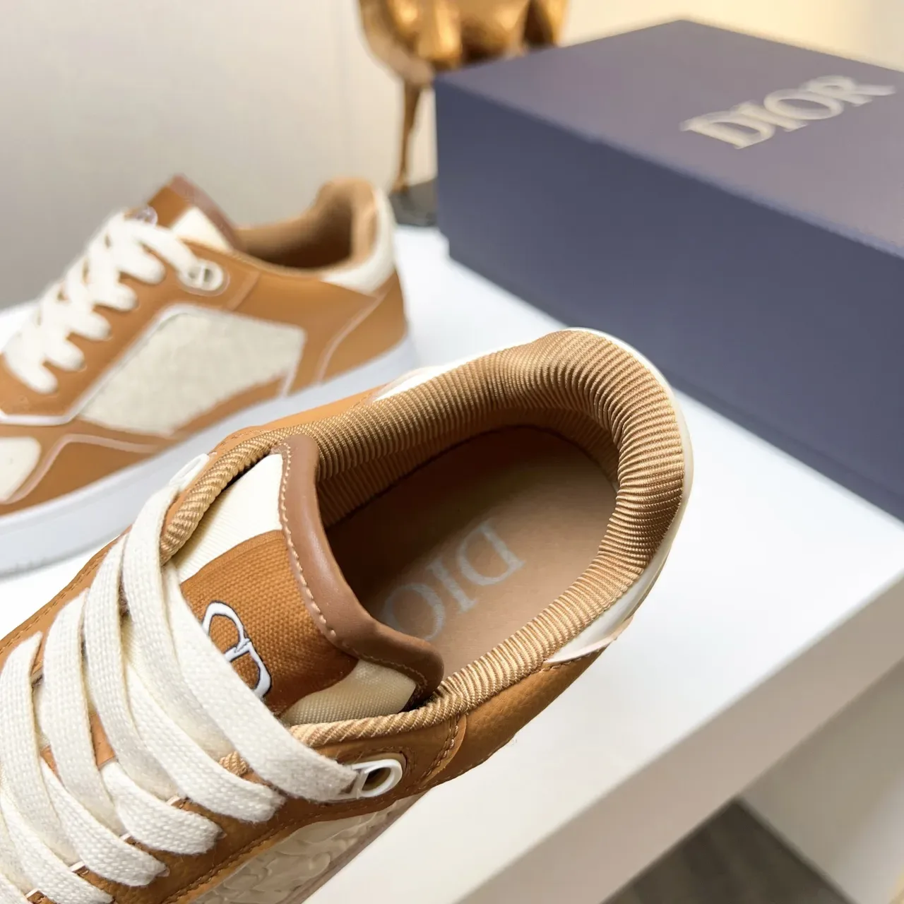 Dior B-Series Zapatillas lifestyle beige y crema con paneles 2