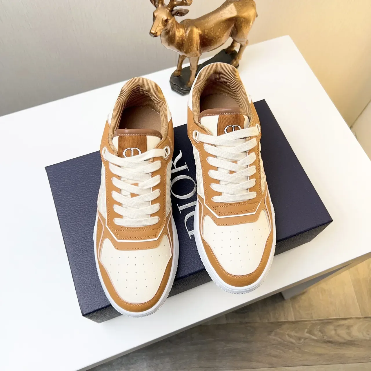 Dior B-Series Zapatillas lifestyle beige y crema con paneles 3