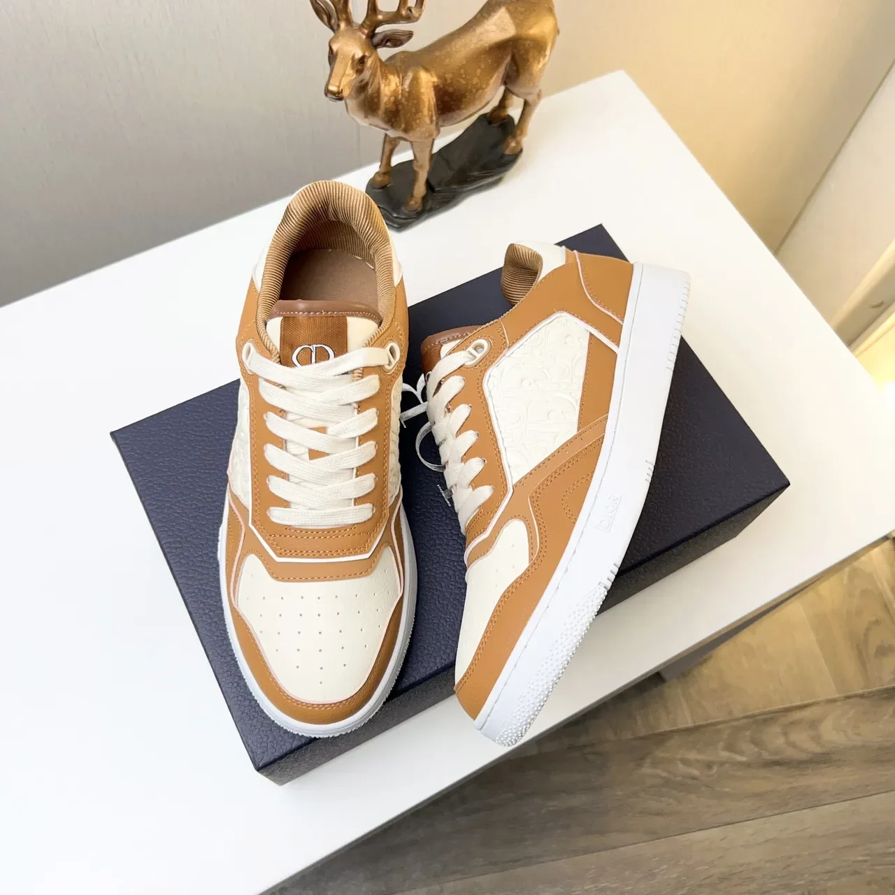 Dior B-Series Zapatillas lifestyle beige y crema con paneles 4