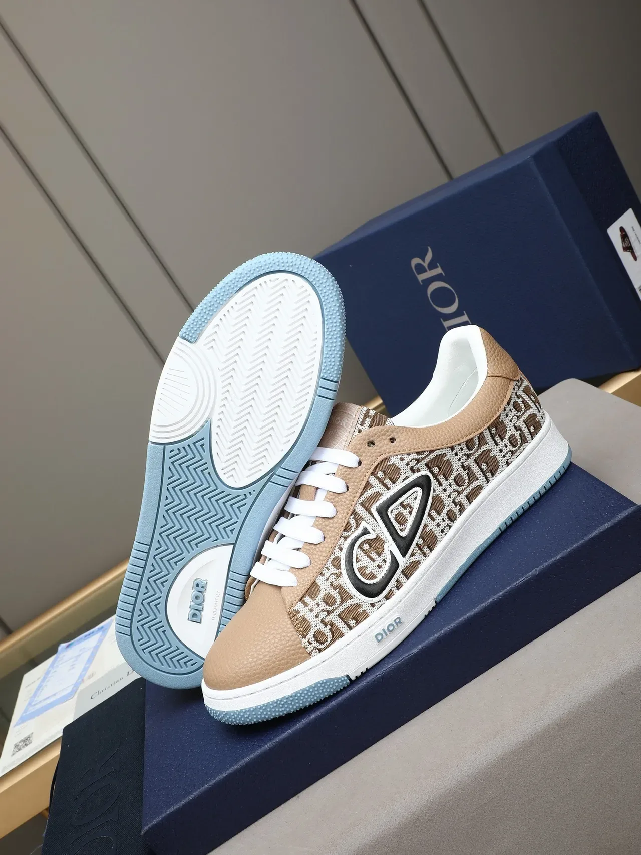 Dior B23 Beige Oblique Jacquard Lifestyle Sneakers 4
