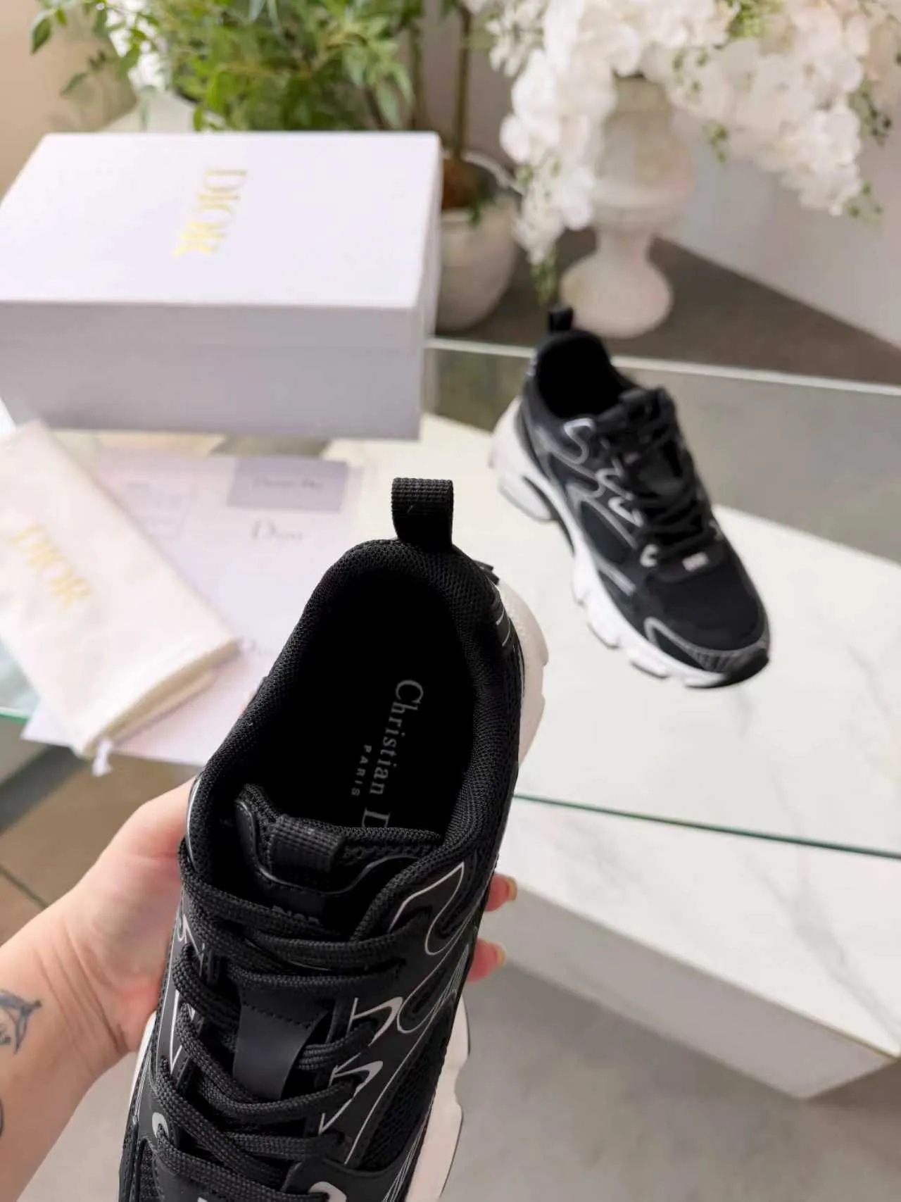 Dior B23 Black and White Chunky Sneakers 3