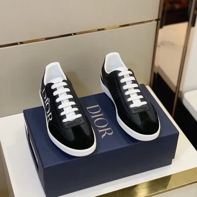 Dior B23 Black and White Logo-Print Lifestyle Sneakers 2