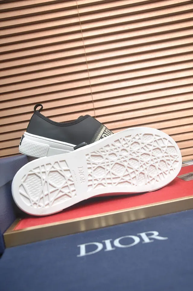 Dior B23 Black White Slip-On Dual Strap Closure Lifestyle Sneakers 3