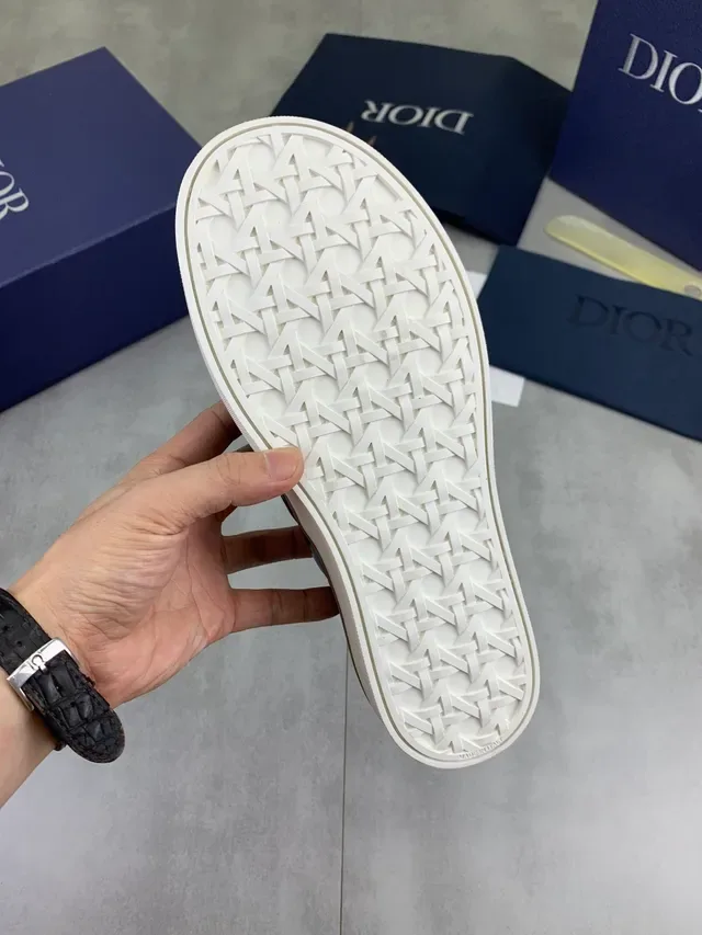Dior B23 Embossed Monogram Brown Lifestyle Sneakers 3